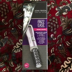 John Frieda 1” Titanium Ceramic Hot Air Brush
